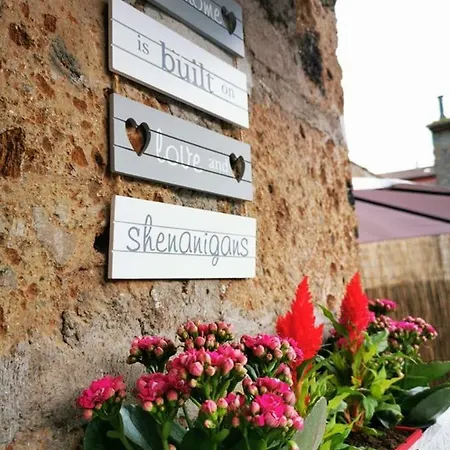 Bed & Breakfast Casina Del Caffe Dello Sport *
